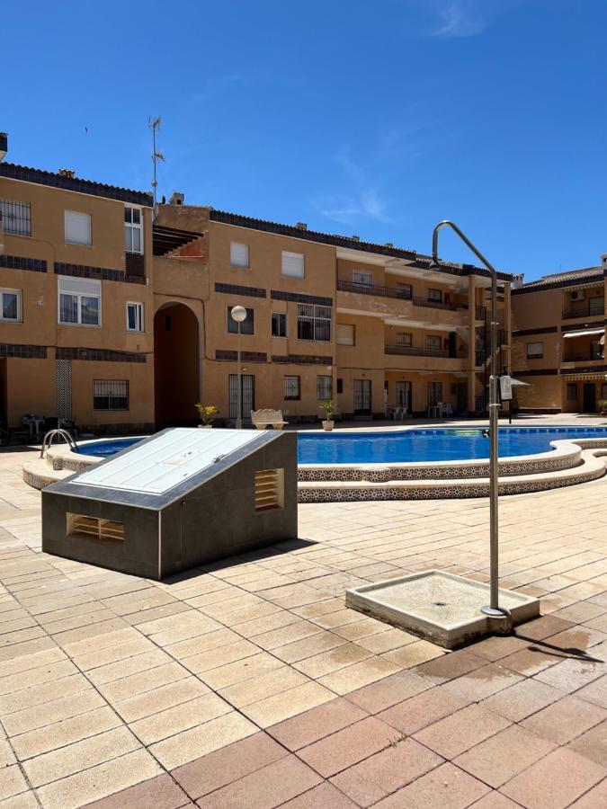 Modern Apartment In Punta Prima Punta Prima  Exterior photo